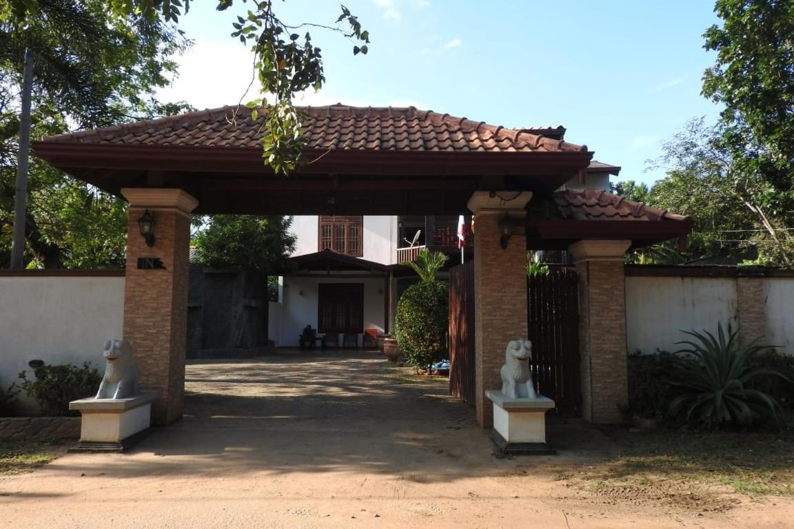 Maha Akurugoda Yala Safari Village المظهر الخارجي الصورة